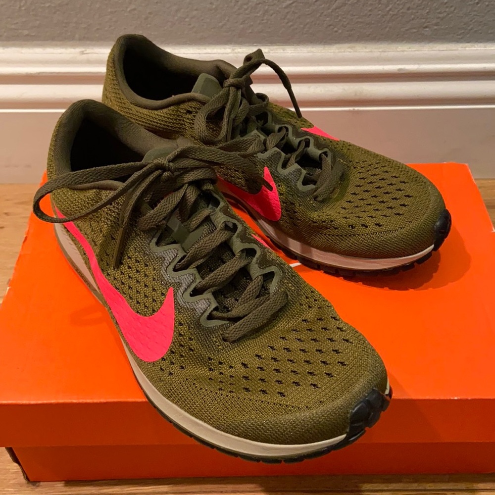 COPY - Women’s Nike Zoom Streak 6